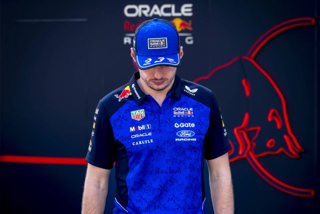 Verstappen arrasa novos monolugares: «Isto é Fórmula E com esteroides»