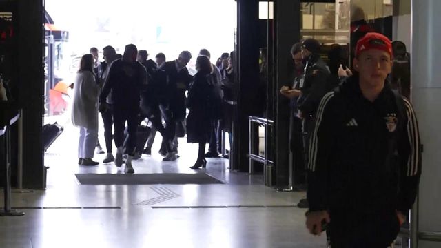 Benfica viaja para os Açores com novidade e baixas