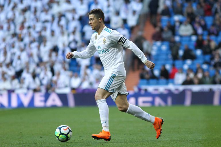Cristiano Ronaldo com 7 títulos: Premier League - 3, LaLiga - 2 e Serie A - 2