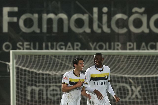 Pedro Santos assistiu e  festejou o golo de Umar Abubakar ao Aves SAD - Foto: ESTELA SILVA/LUSA