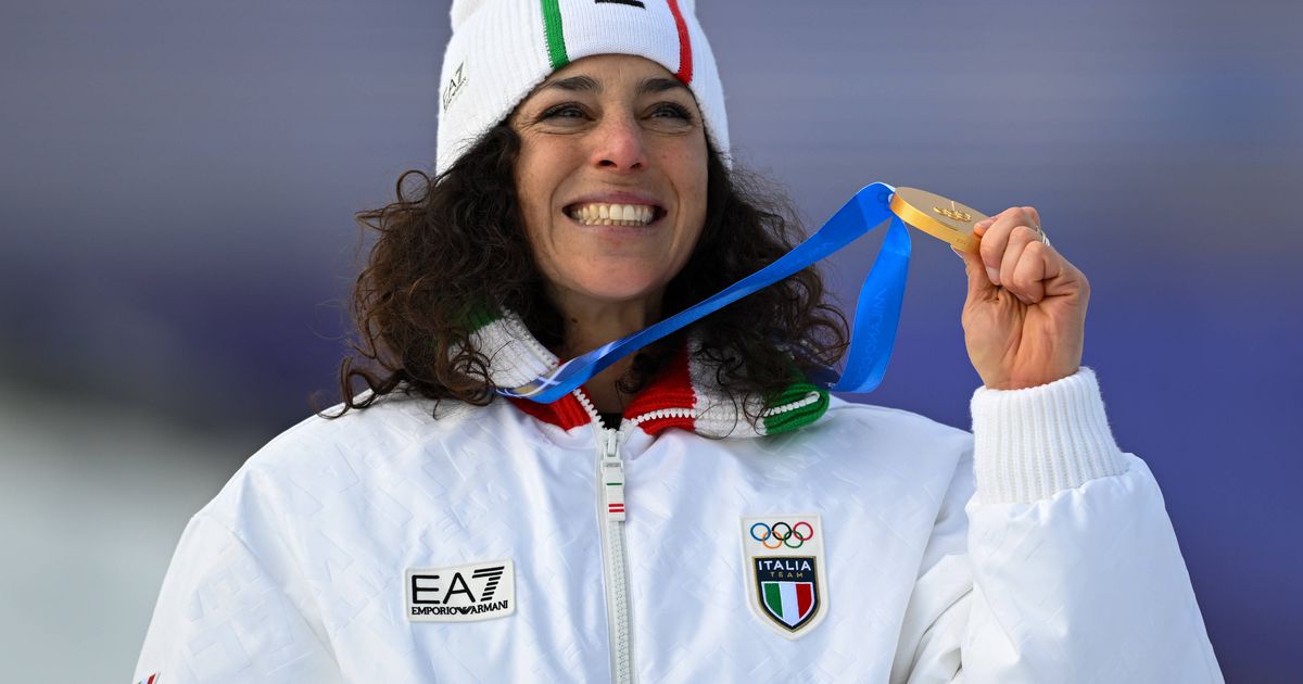 Federica Brignone tornou o pesadelo de 315 dias num Super (G) sonho