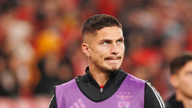 «Ivanovic não cai nas graças de José Mourinho»