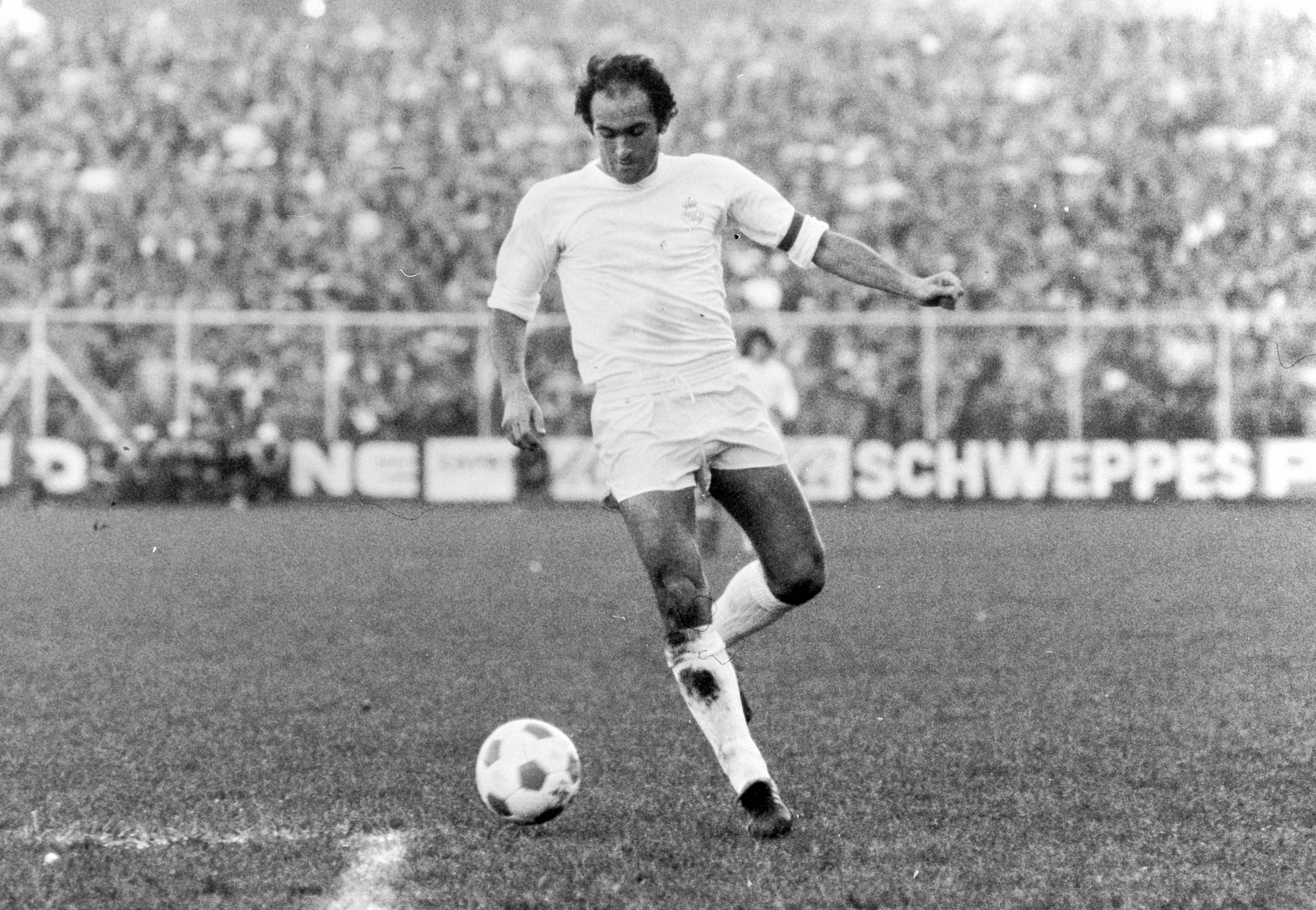 Pirri com 10 títulos: LaLiga - 10