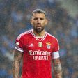 Otamendi: «Estou muito confortável no Benfica, voltar à Argentina é cada vez mais difícil»
