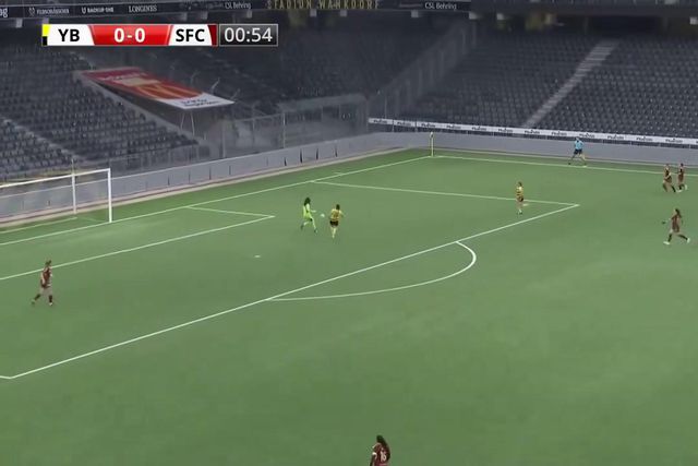 É só uma guarda-redes portuguesa a fazer «cabritos» na Suíça