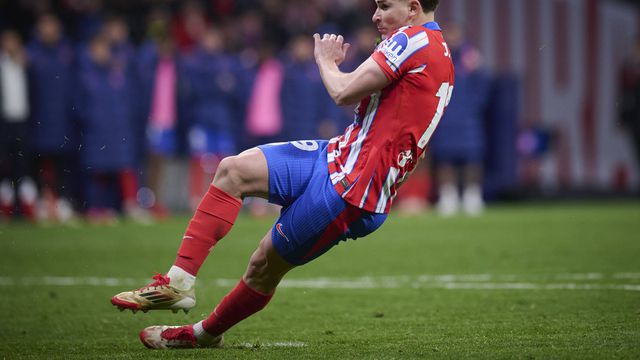 O momento do remate de Álvarez