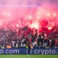 Pirotecnia utilizada pelos adeptos do Benfica no Estádio da Luz, durante o jogo com o Barcelona na UEFA Champions League