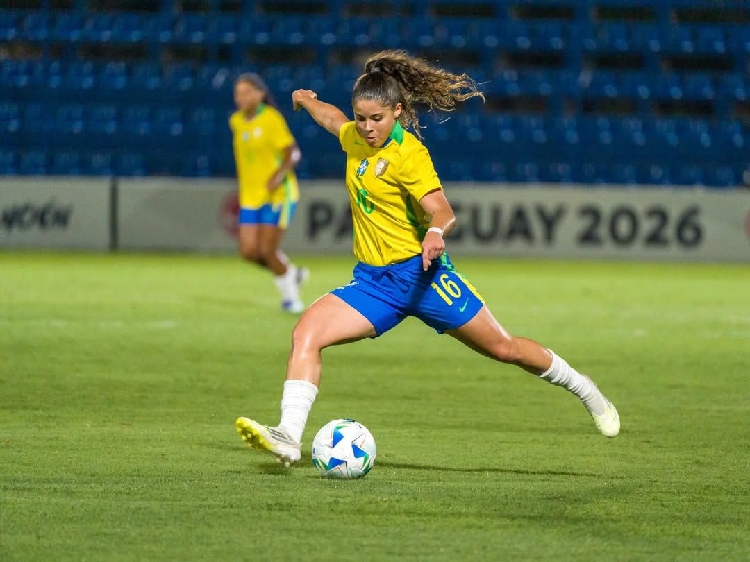Clarinha, a craque brasileira do Benfica e campeã Sul-Americana sub-20 - Foto: Instagram