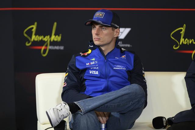 Verstappen reforça descontentamento com as regras: «Gostava de me divertir mais»