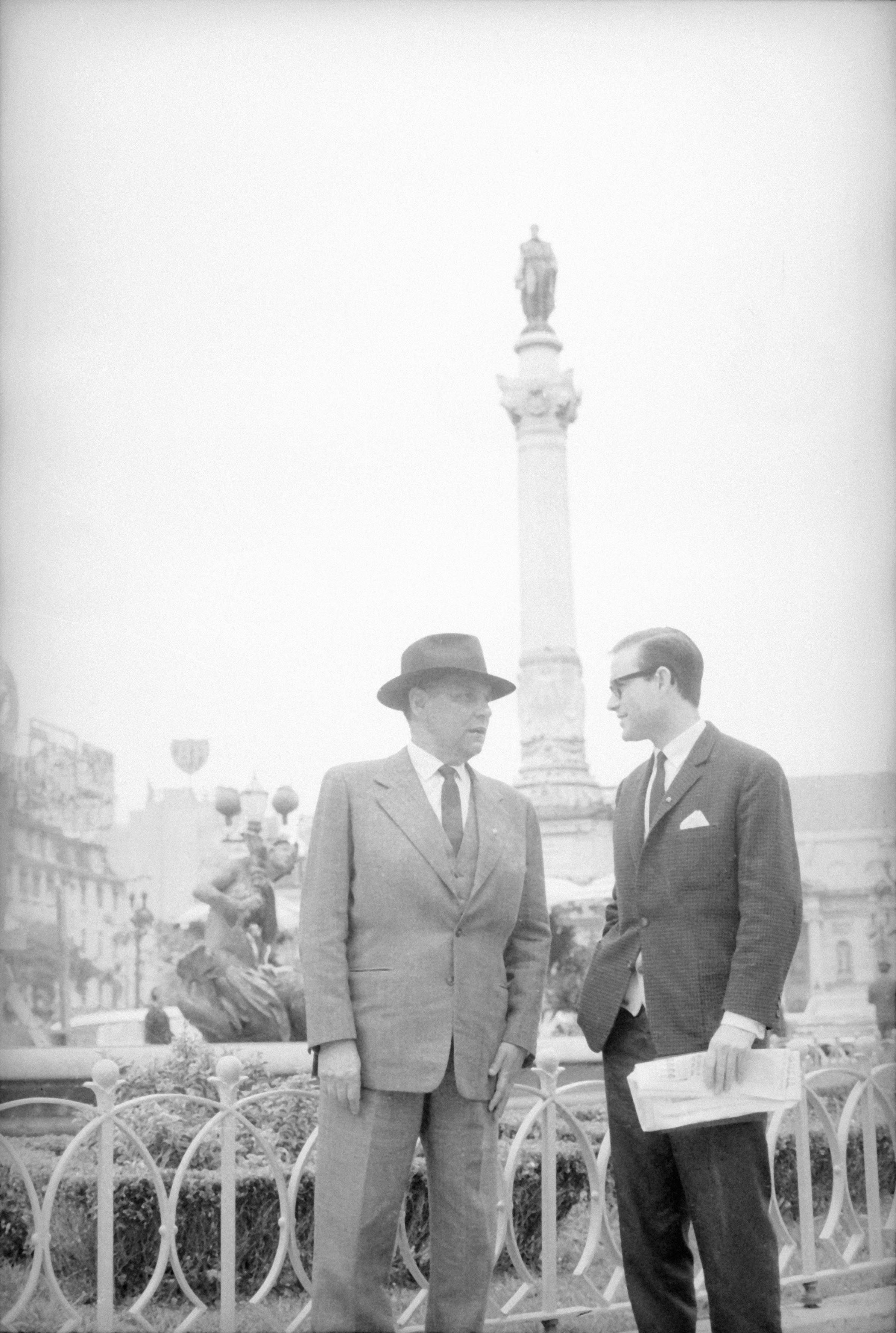 Mário Zambujal com Flávio Costa, então treinador do FC Porto - Foto: A BOLA