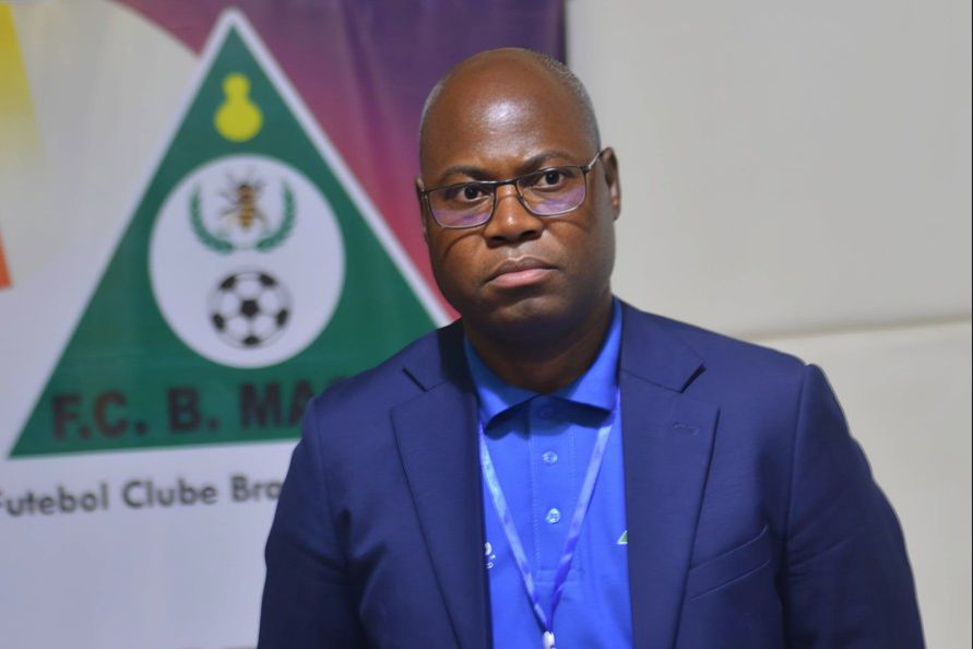 Agrione Manuel sucede a Manuel Quitadica 'Docas' na presidência do Bravos do Maquis