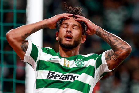 Luis Suárez será a grande ausência dos leões diante do Santa Clara - Foto: IMAGO