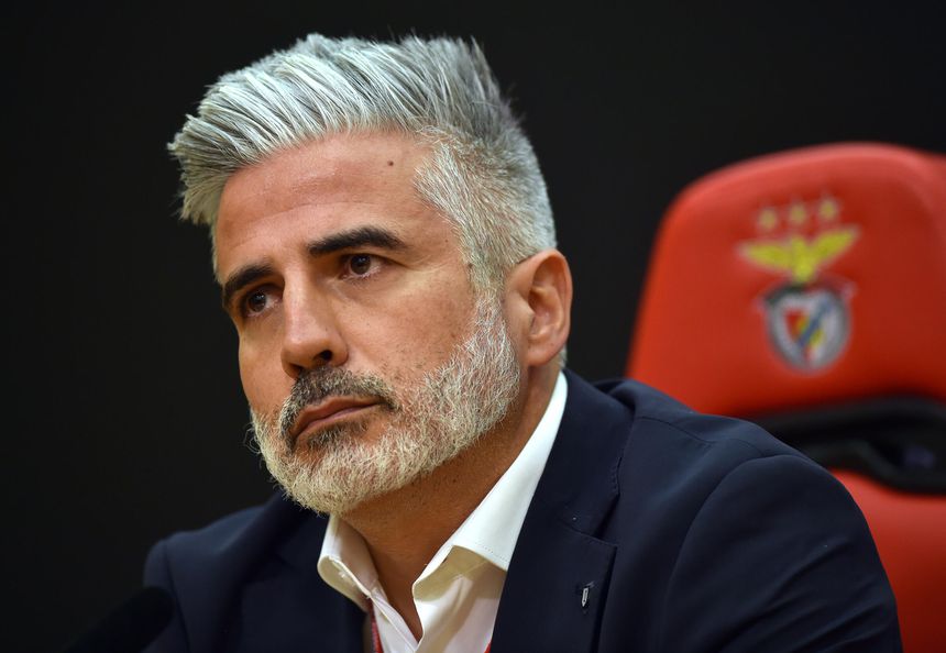 Gonçalo Guimarães, diretor de imprensa dos encarnados — Foto: Miguel Nunes