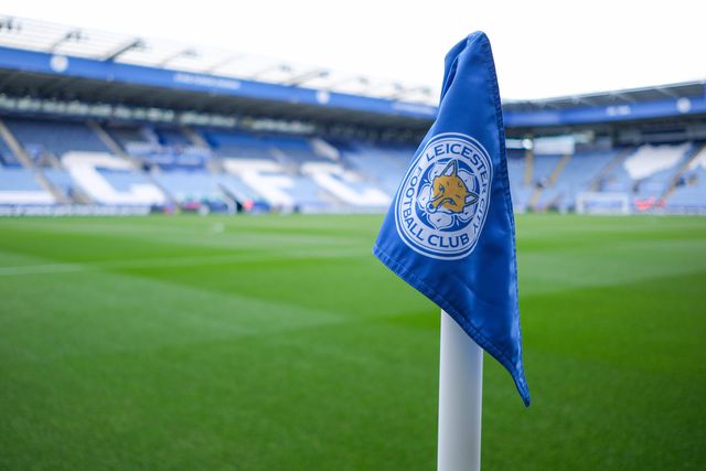 Leicester evita perda de pontos apesar de quebrar regras financeiras