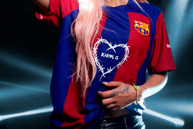 Depois de Drake e Rolling Stones, a nova artista que vai estar na camisola do Barcelona