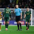 Leicester volta a escorregar no Championship