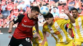 Bundesliga: Leverkusen escorrega e Bayern tem caminho aberto para o título