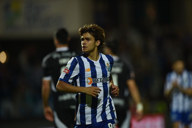 «Rodrigo Mora é um craque e revela uma maturidade incrível»