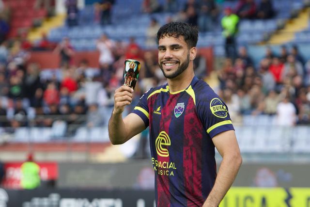 Liga 2: Chaves agrava crise do Portimonense e aperta Alverca