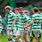 Jogadores do Celtic a celebrarem a conquista de mais três pontos
