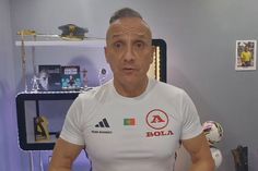 Pedro Henriques analisa: sem mão na bola de Larrazabal na área do Casa Pia