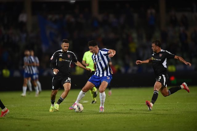 Casa Pia-FC Porto: génio de Mora na reação ao clássico!