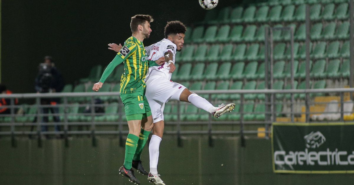 Hoje pode ver em direto na TV...