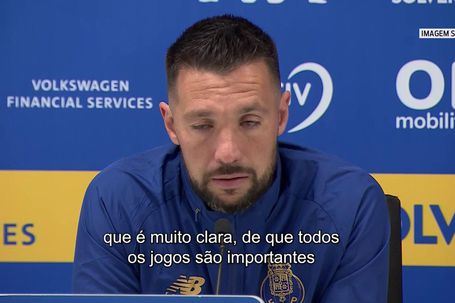 Farioli e a arbitragem: «As imagens, não só deste jogo, são bastante claras»