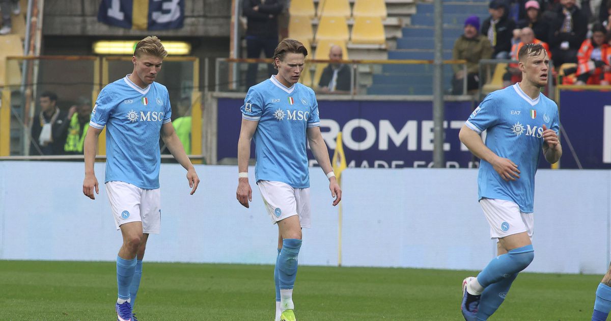 Serie A: Nápoles empata e atrasa-se na luta pelo título