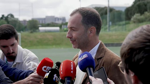 «Sei que o Sr. Aurélio está a rir de felicidade...»