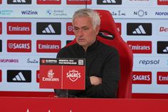 Mourinho: «O melhor Benfica é com Aursnes»