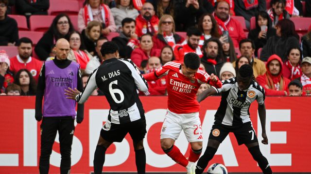 «O Benfica deixou a minhoca engordar e o Nacional foi aproveitando»