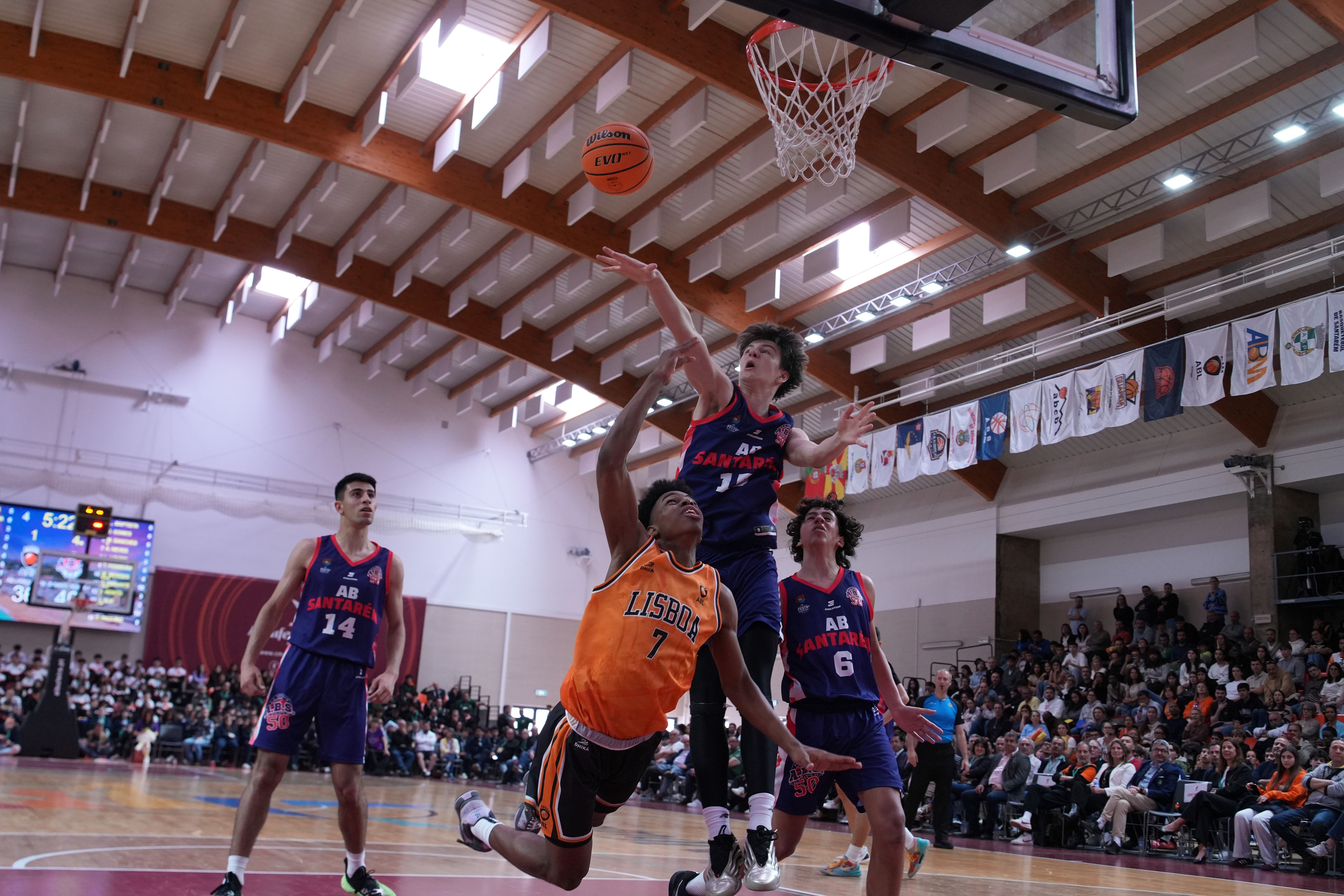 Final Sub16 masculinos, Lisboa-Santarém       Fotografia FPB