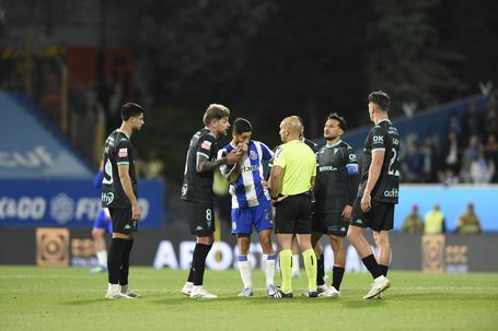 Luís Godinho dirigiu o Estoril-FC Porto - Foto: Miguel Nunes
