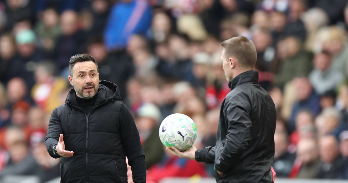 Tottenham em queda livre: «Posso ser um pai, eles não precisam de um treinador»