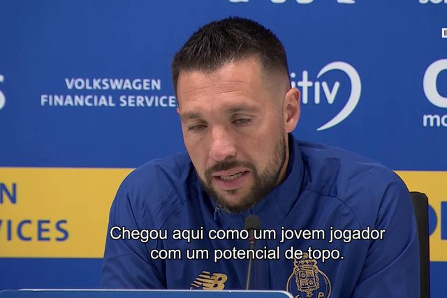 Farioli aborda evolução de Froholdt desde o início da época: «Notável»