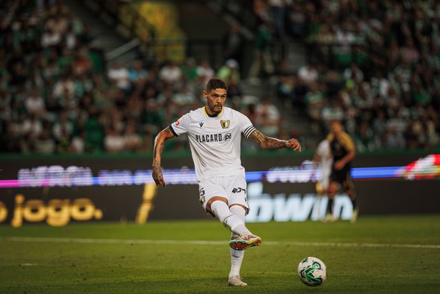 Riccieli, jogador do Famalicão, esteve a jogar na China - Foto: IMAGO