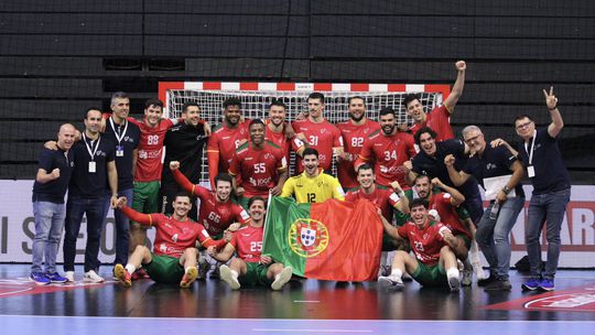 Portugal empata na Bósnia e apura-se para o Mundial!