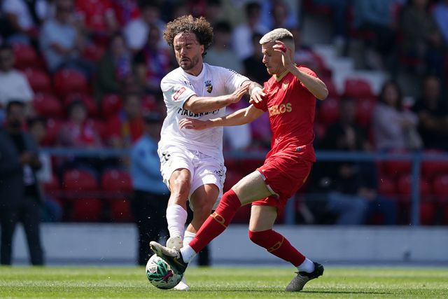 Gil Vicente-Farense: siga aqui em direto