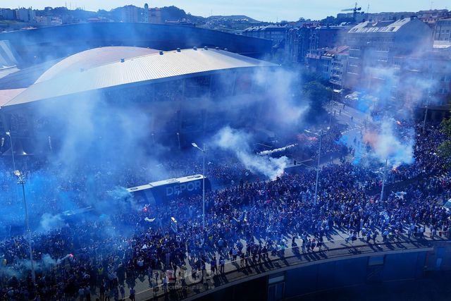 Deportivo sobe à La Liga 2 em jogo histórico