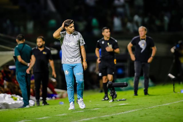 Brasileirão: Abel Ferreira perde e Artur Jorge empata