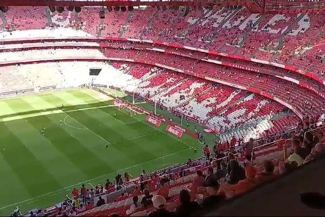 Aplausos para Di María e Rafa