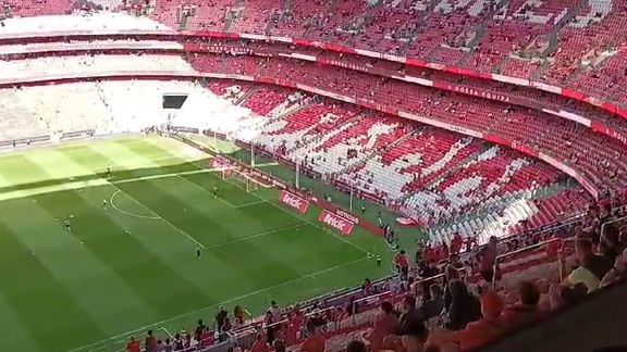 Aplausos para Di María e Rafa