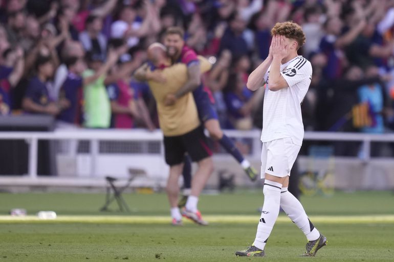 Estreou-se pelo Real Madrid, falhou um golo e teve de desativar comentários nas redes