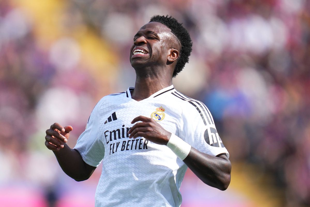 Real Madrid confirma lesões de Vinícius e Lucas Vásquez