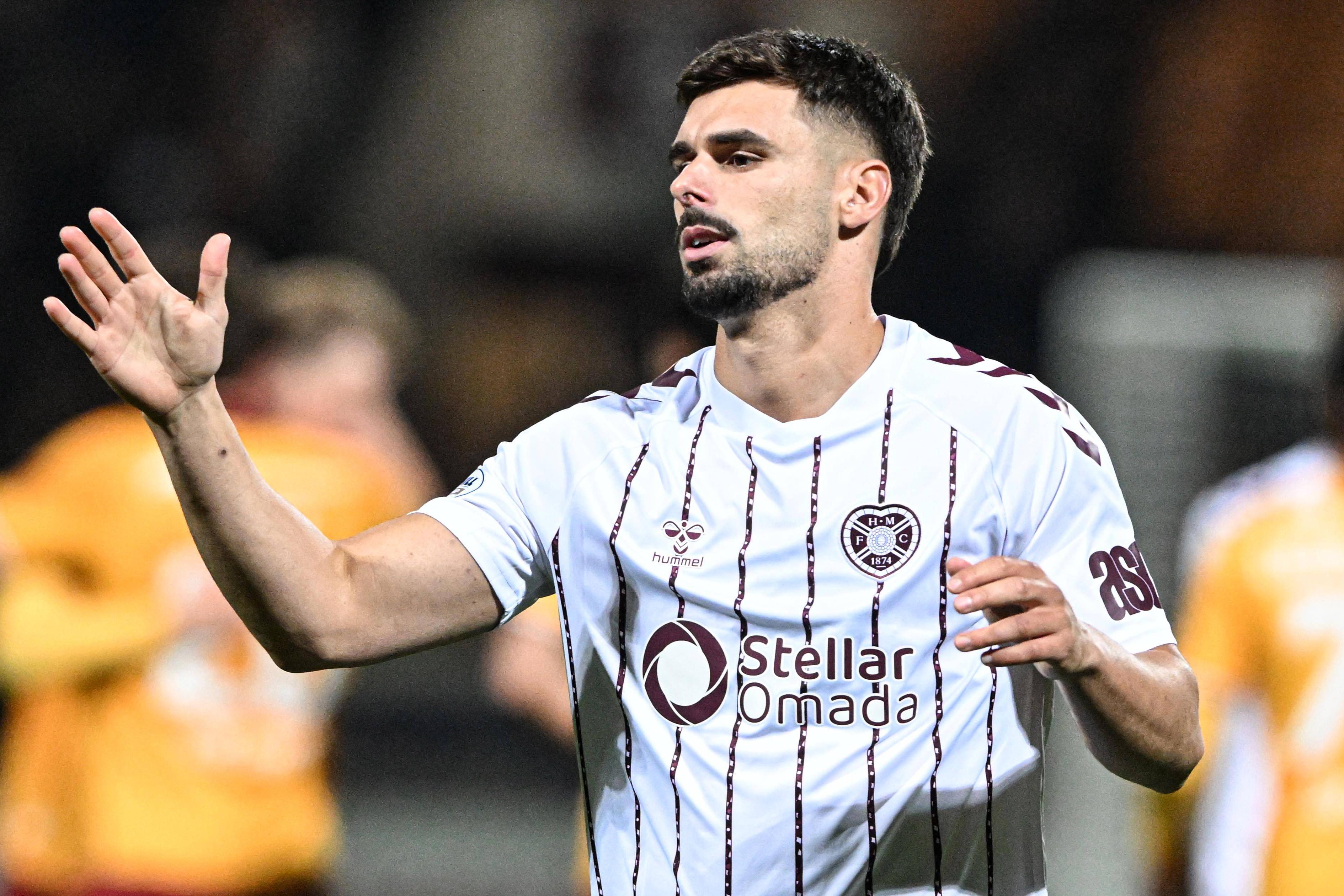 Cláudio Braga, avançado português do Hearts
