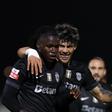 Maxi Araújo agarrado a Quenda a festejar o golo que o camisola 7 marcou ao Rio Ave - Foto: estela Silva/Lusa