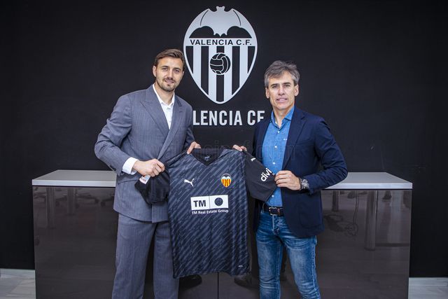 Oficial: Dimitrievski é o novo guarda-redes do Valência