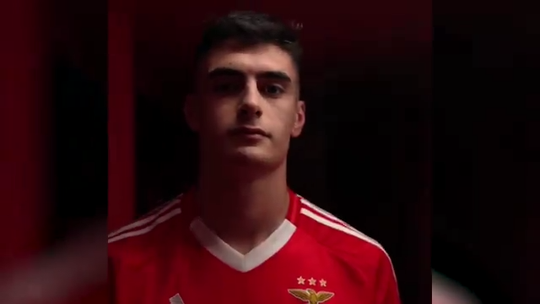 Espreite aqui a nova camisola do Benfica