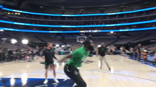 Neemias espreita primeiros minutos na final com os Mavericks